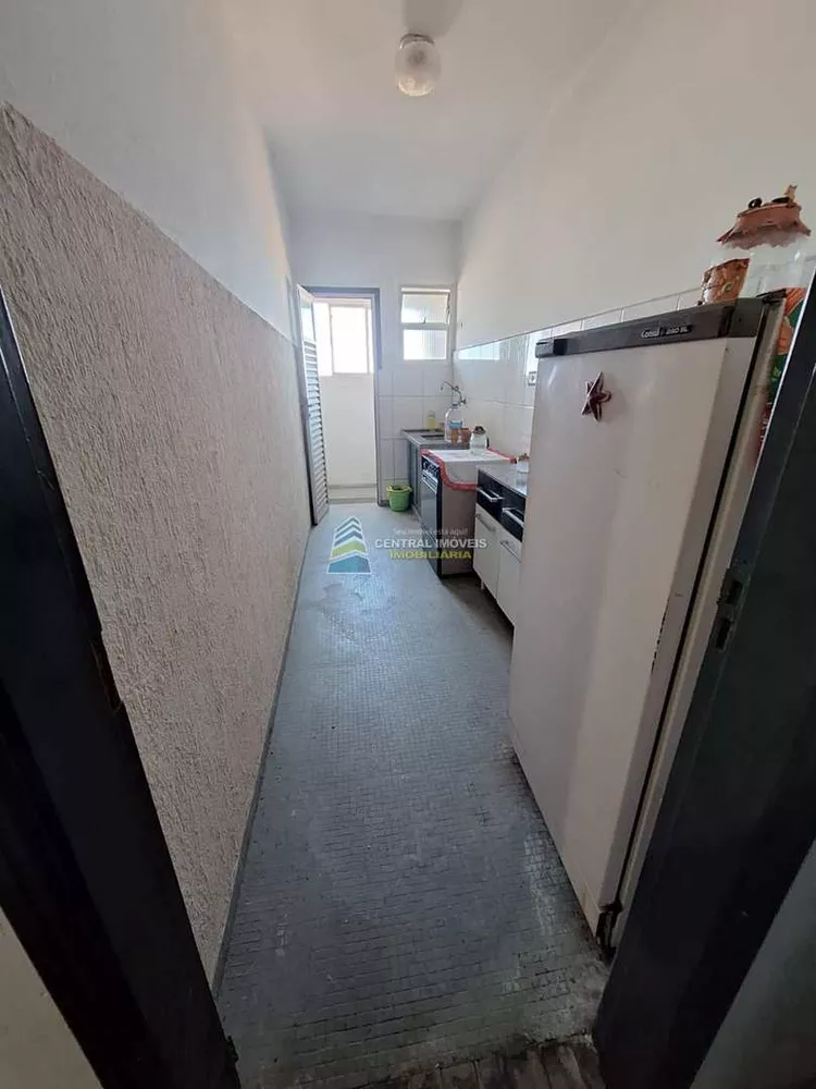 Apartamento à venda com 1 quarto, 45m² - Foto 4