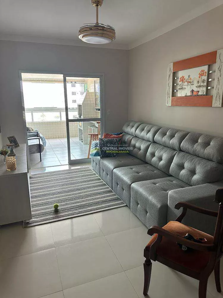 Apartamento à venda com 3 quartos, 136m² - Foto 1