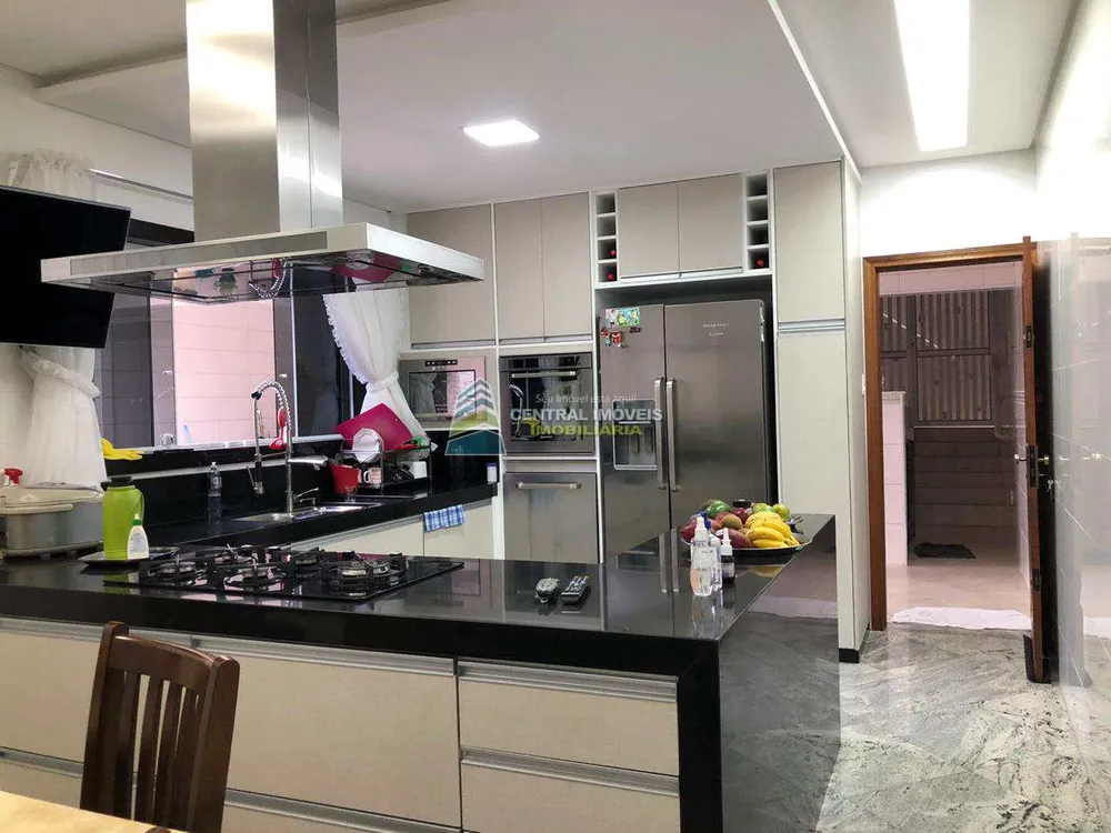 Sobrado, 4 quartos, 180 m² - Foto 8