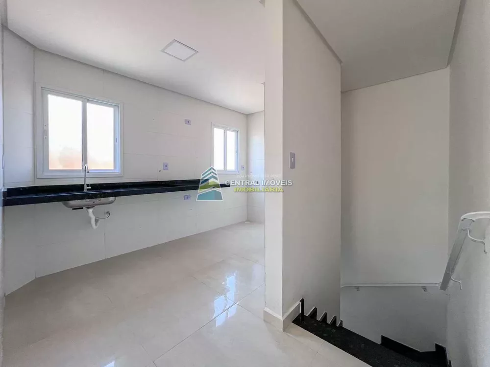 Sobrado à venda com 2 quartos, 80m² - Foto 3