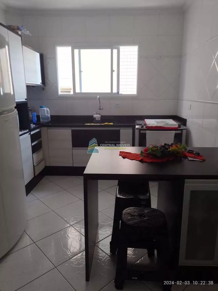 Apartamento à venda com 3 quartos, 138m² - Foto 4