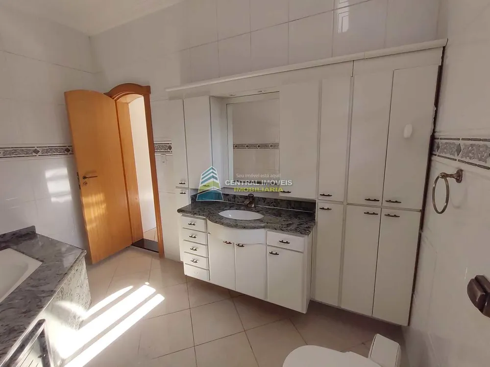 Sobrado, 5 quartos, 326 m² - Foto 13