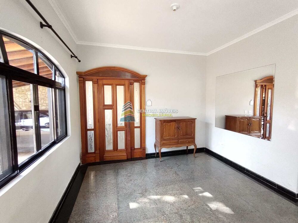 Sobrado, 5 quartos, 326 m² - Foto 3