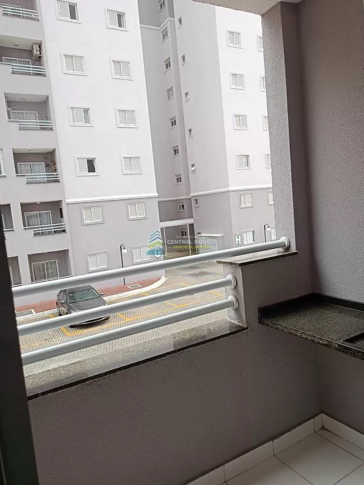 Apartamento à venda com 2 quartos, 56m² - Foto 4