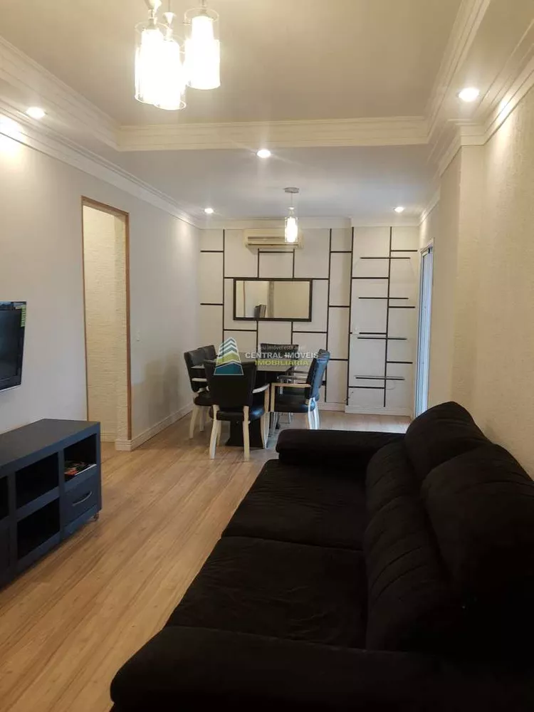 Apartamento à venda com 2 quartos, 85m² - Foto 2