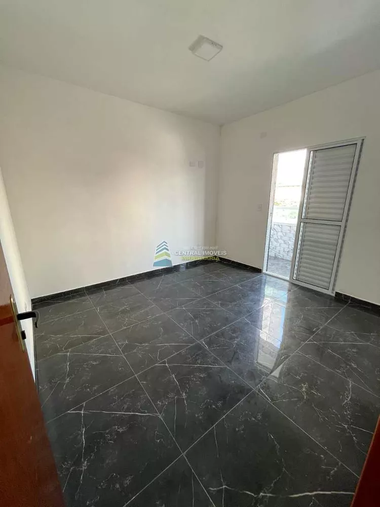 Casa à venda com 2 quartos, 55m² - Foto 2