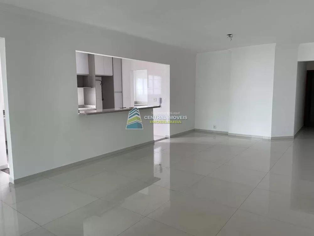 Apartamento à venda com 3 quartos, 170m² - Foto 3