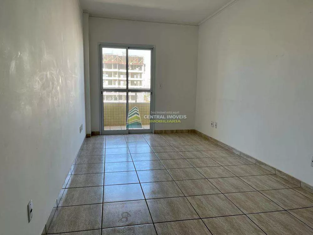 Apartamento à venda com 2 quartos, 69m² - Foto 4