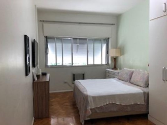 Apartamento à venda com 3 quartos, 233m² - Foto 18