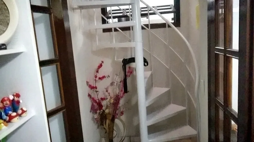 Casa, 6 quartos, 253 m² - Foto 4