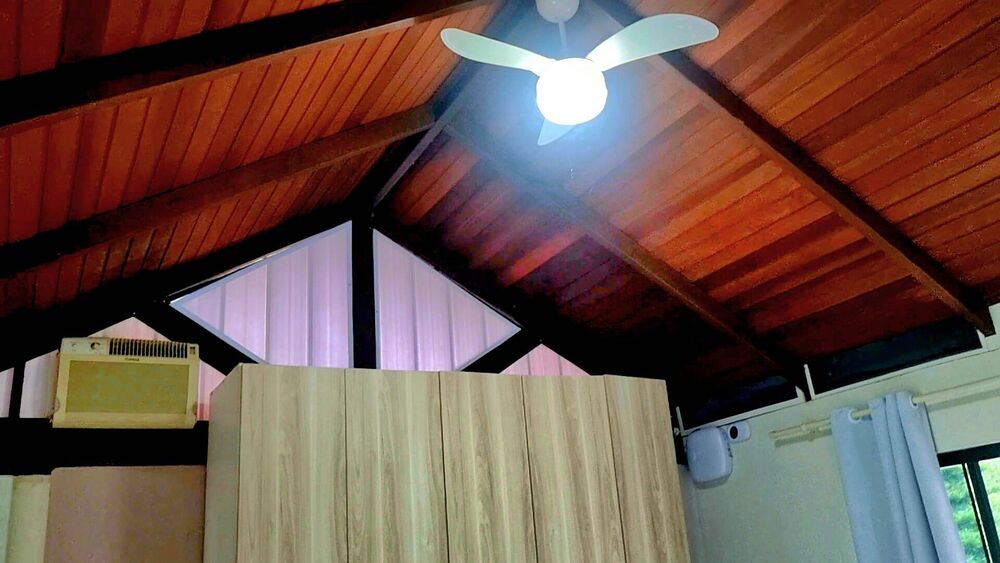 Chácara à venda com 2 quartos, 845m² - Foto 8