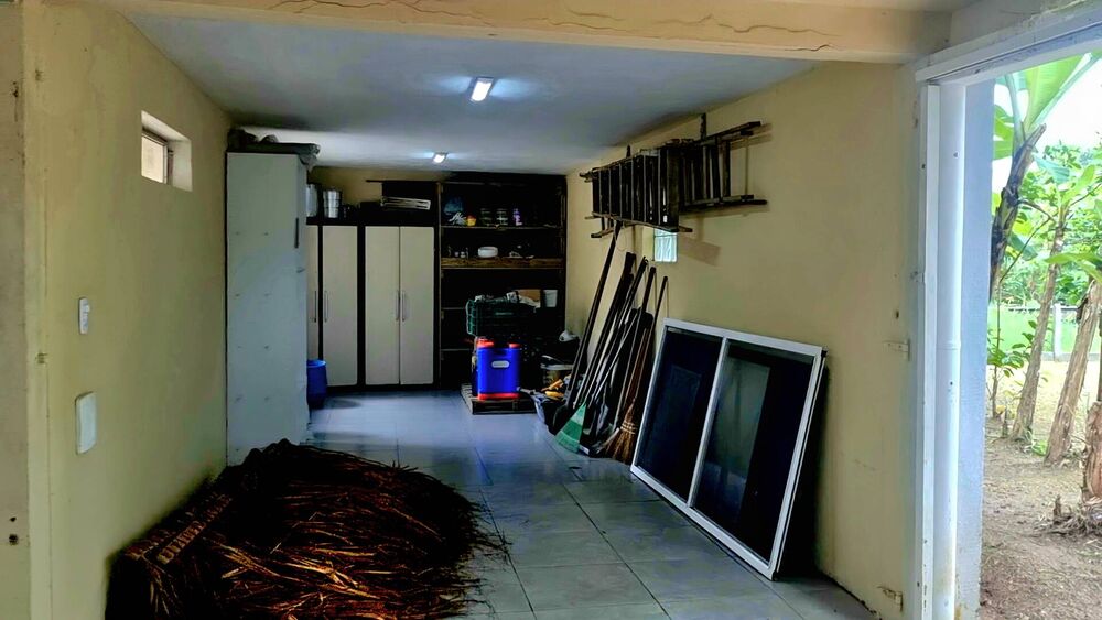 Chácara à venda com 2 quartos, 845m² - Foto 18