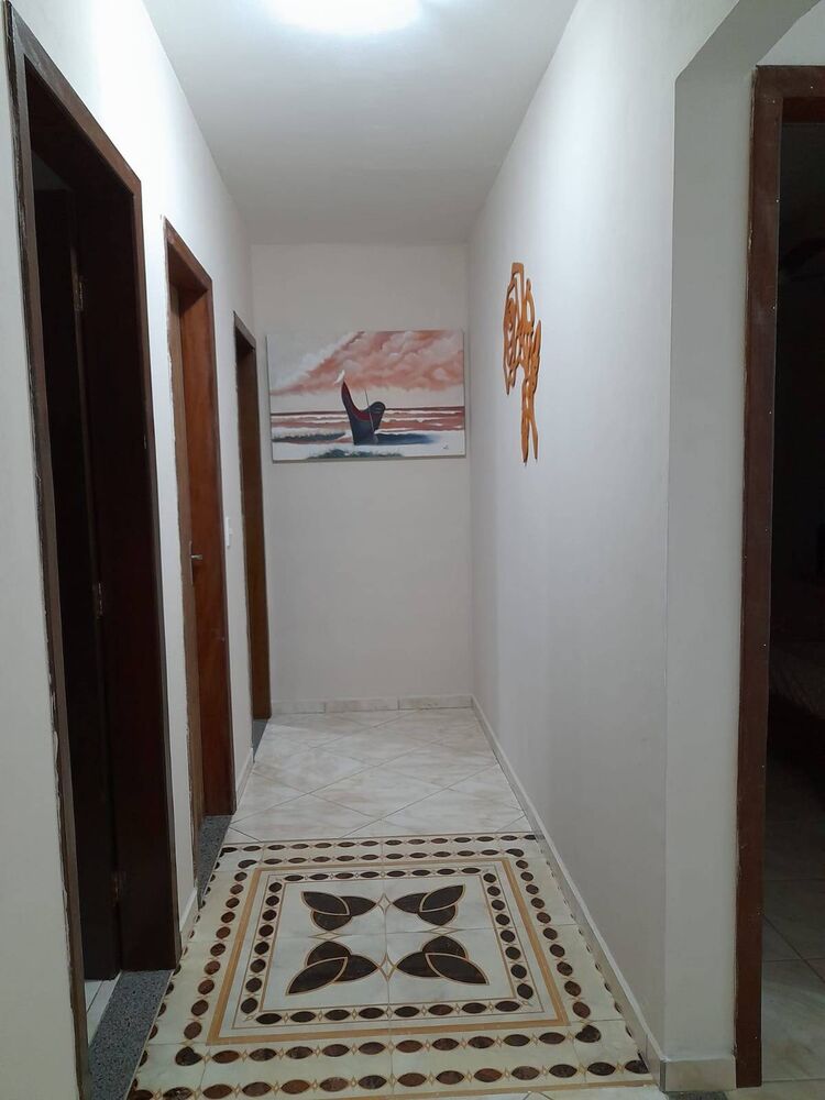 Casa à venda com 4 quartos, 190m² - Foto 3