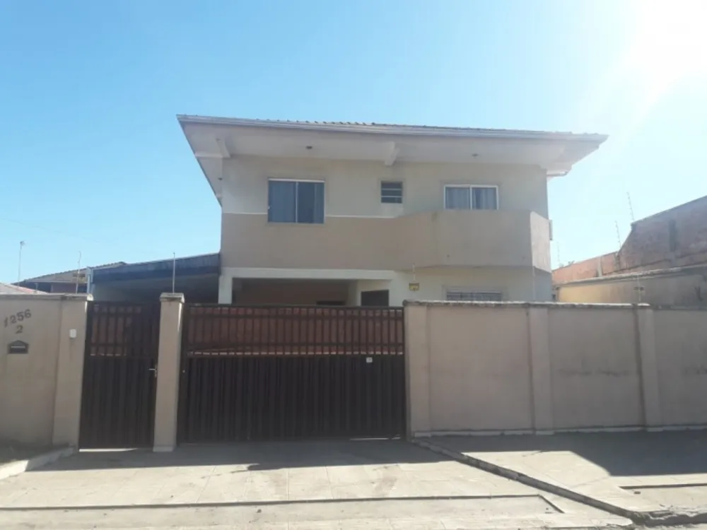 Sobrado, 3 quartos, 180 m² - Foto 1