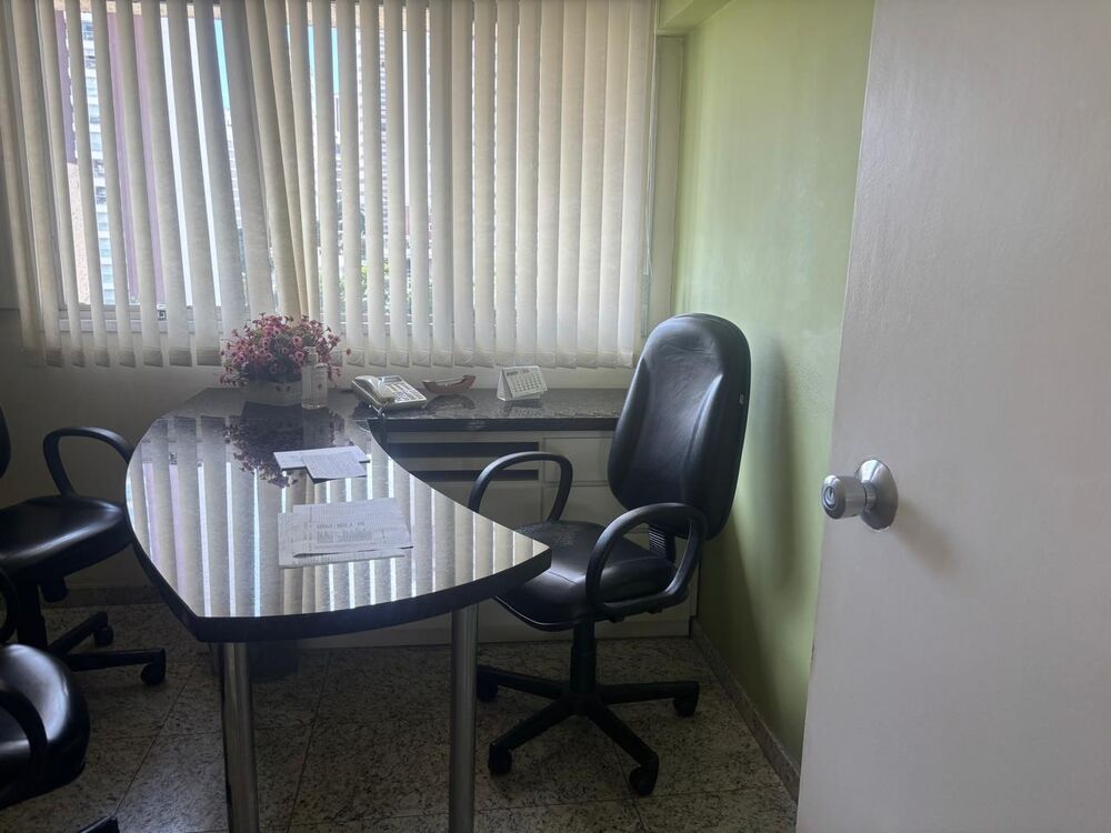 Conjunto Comercial-Sala à venda com 5 quartos, 141m² - Foto 47