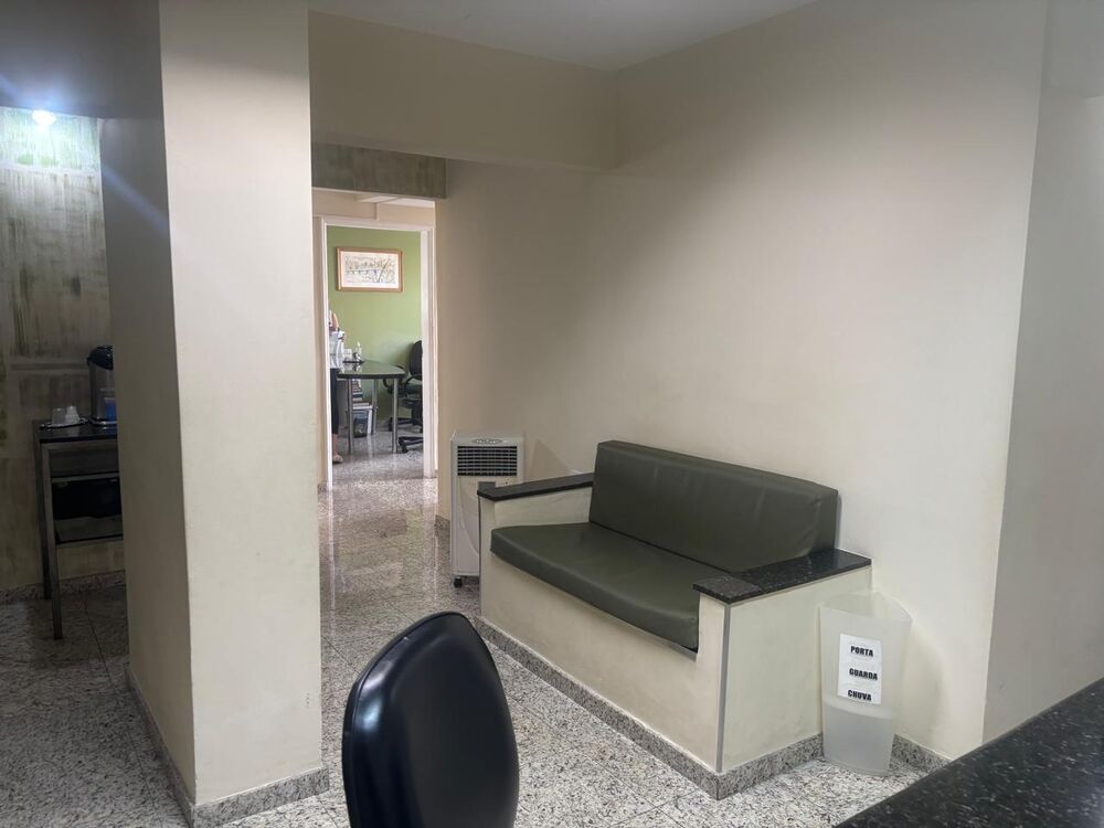 Conjunto Comercial-Sala à venda com 5 quartos, 141m² - Foto 30