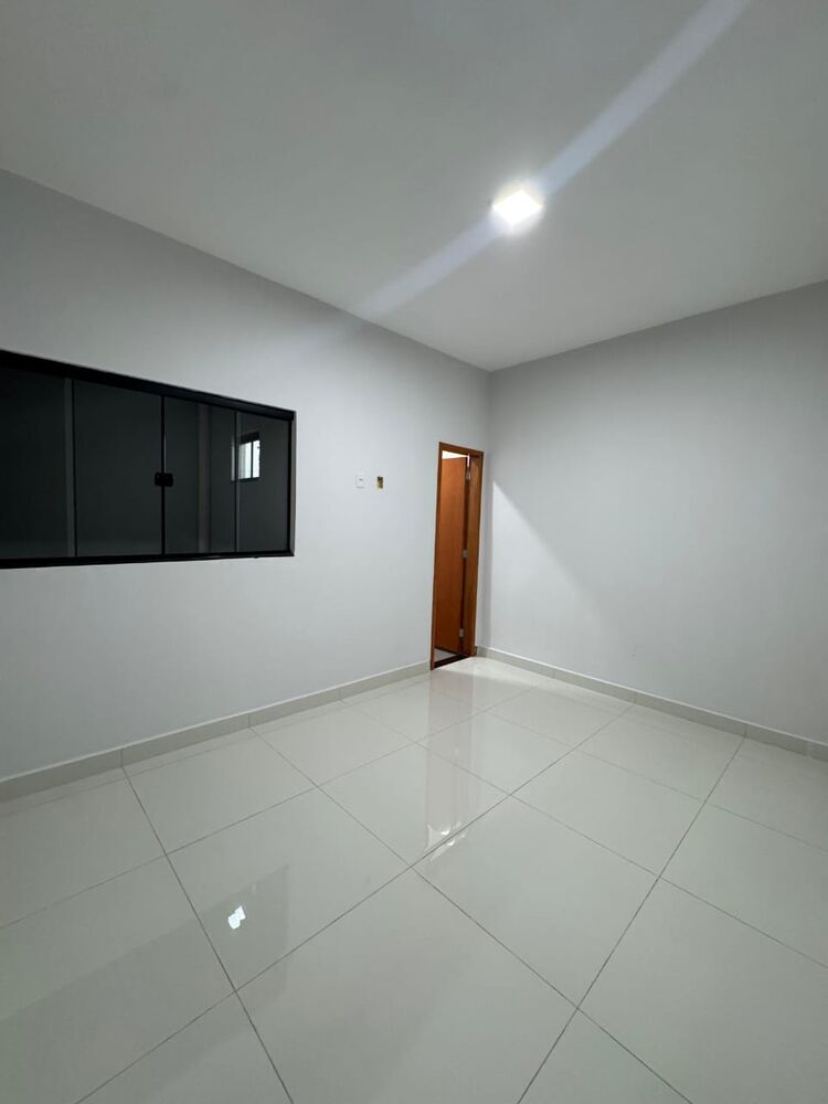 Casa à venda com 2 quartos, 67m² - Foto 8