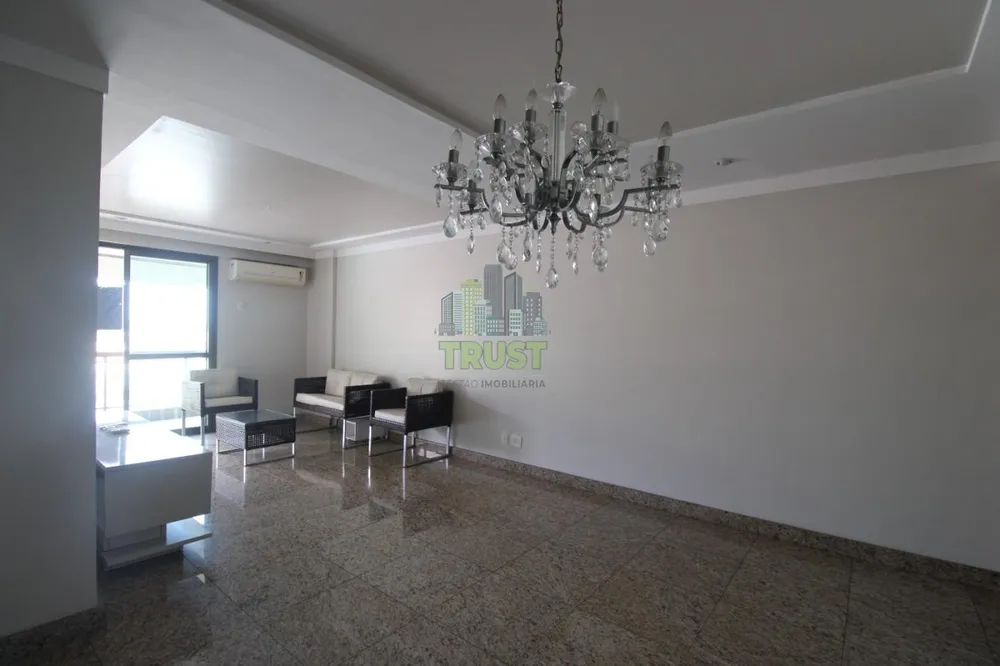 Apartamento, 3 quartos, 145 m² - Foto 1