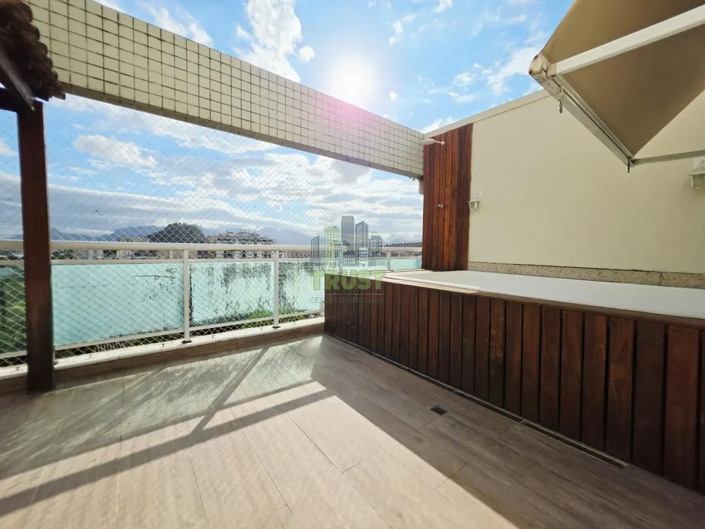Cobertura, 3 quartos, 140 m² - Foto 4