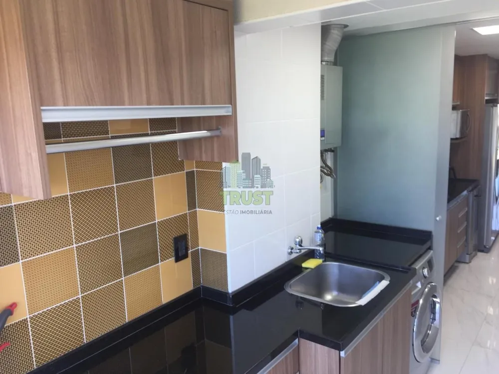 Cobertura, 3 quartos, 196 m² - Foto 7