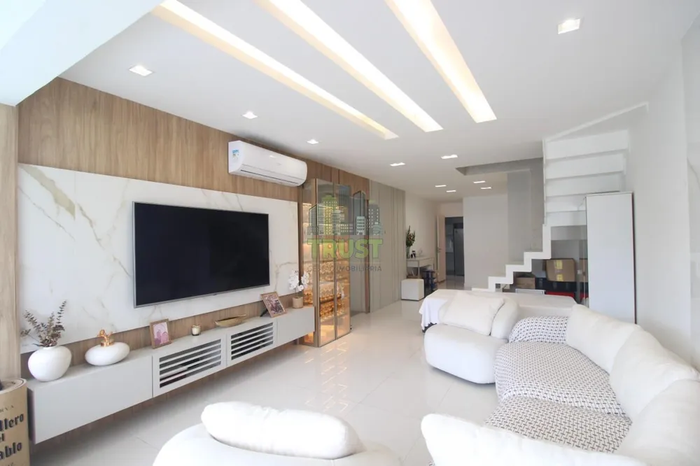 Cobertura, 4 quartos, 332 m² - Foto 3
