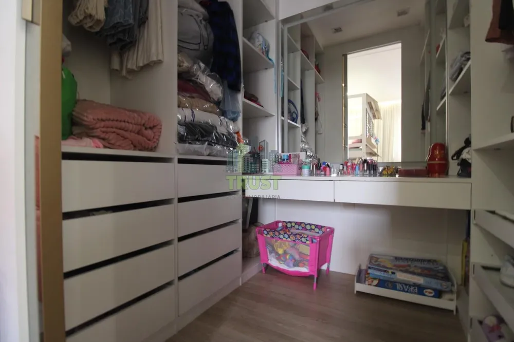 Cobertura, 4 quartos, 332 m² - Foto 18