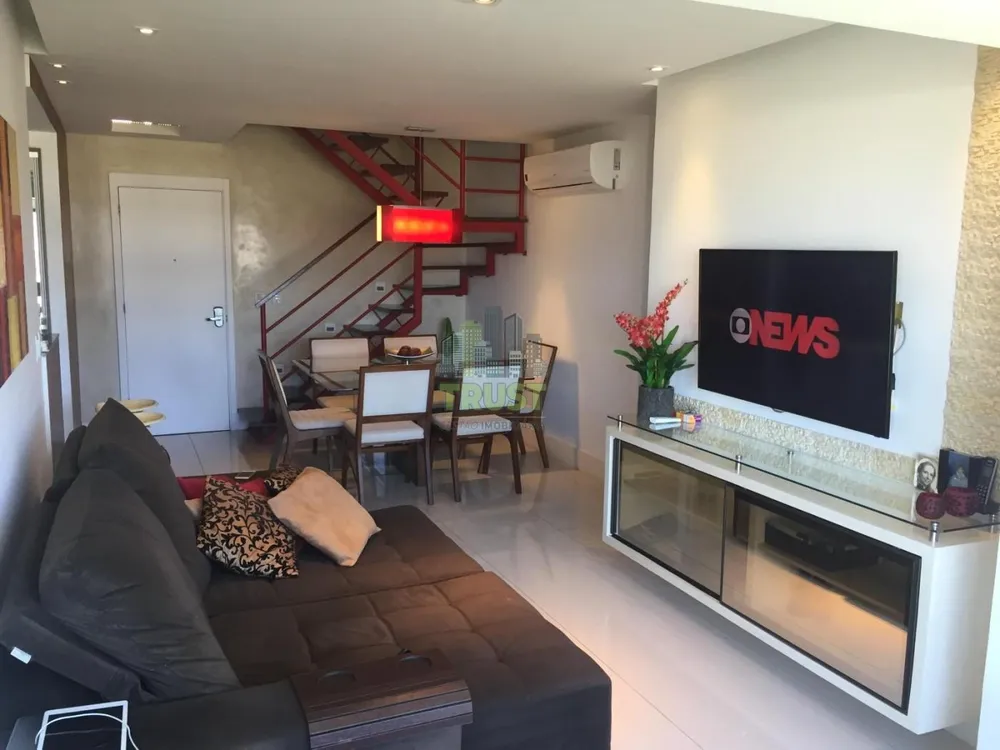 Cobertura, 3 quartos, 196 m² - Foto 4