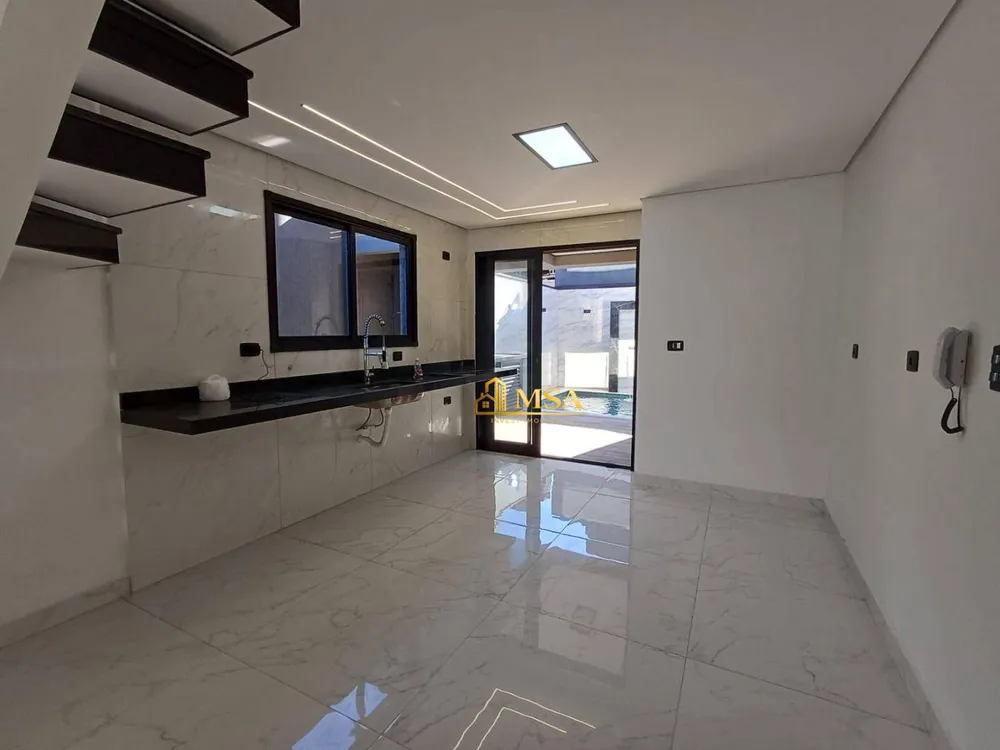 Casa, 4 quartos, 204 m² - Foto 4