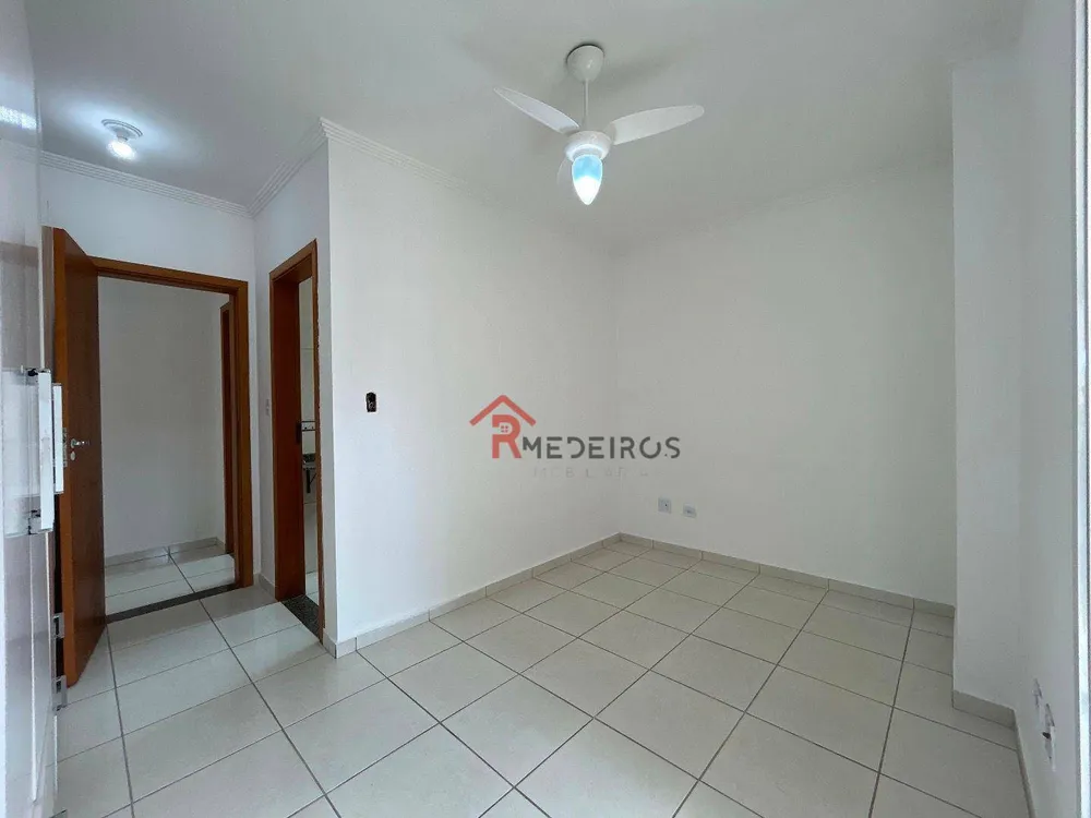 Apartamento, 2 quartos, 7645 m² - Foto 4