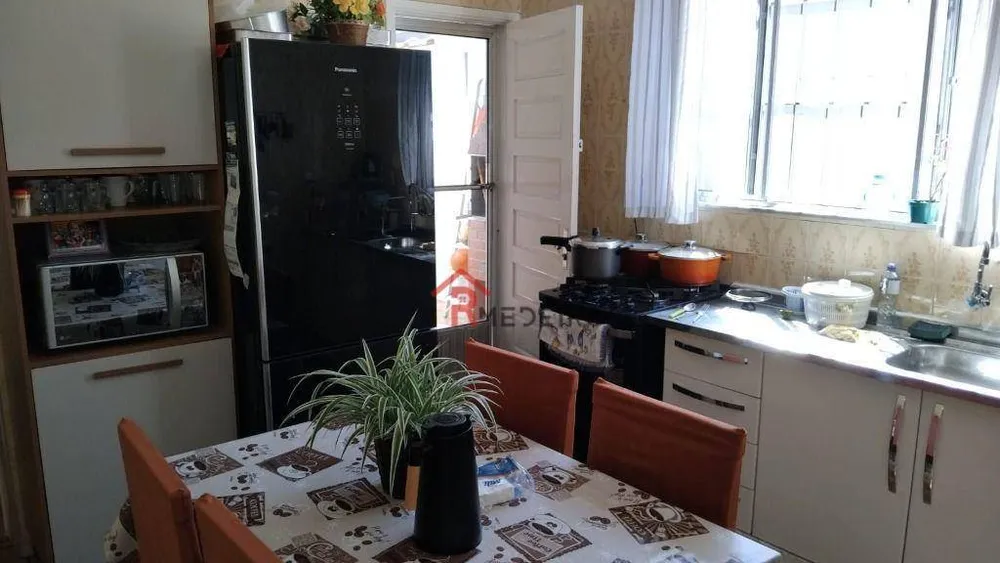 Casa, 3 quartos, 116 m² - Foto 2