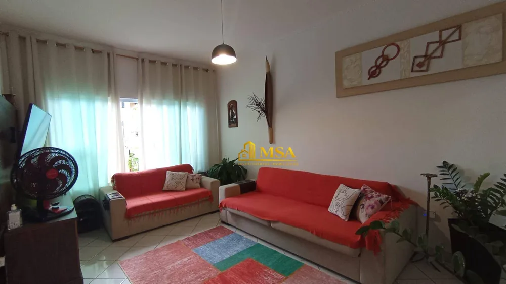 Casa, 2 quartos, 82 m² - Foto 1