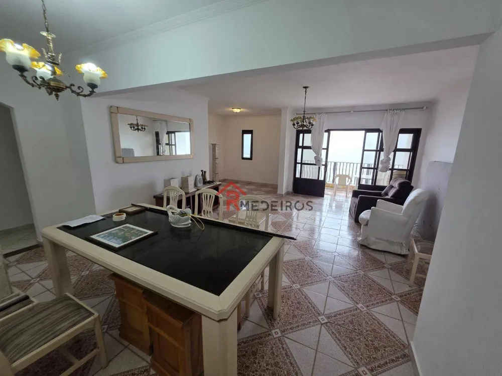 Apartamento, 3 quartos, 220 m² - Foto 3