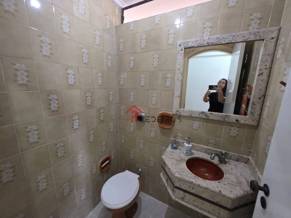 Apartamento, 3 quartos, 220 m² - Foto 4