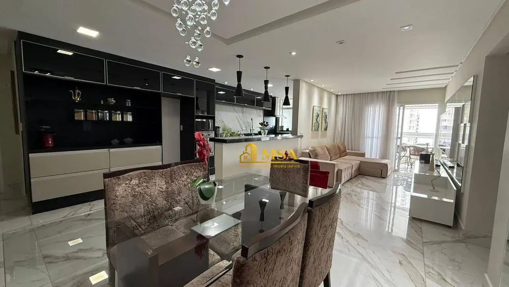 Apartamento, 3 quartos, 145 m² - Foto 2