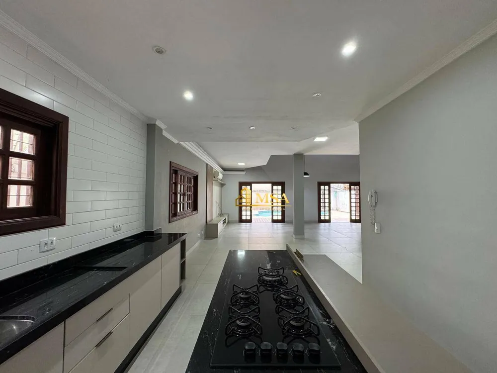 Sobrado, 4 quartos, 297 m² - Foto 12