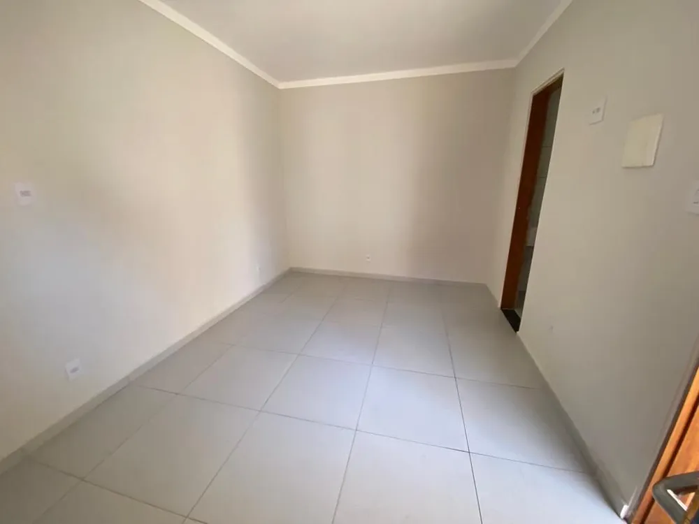 Casa, 3 quartos, 190 m² - Foto 1