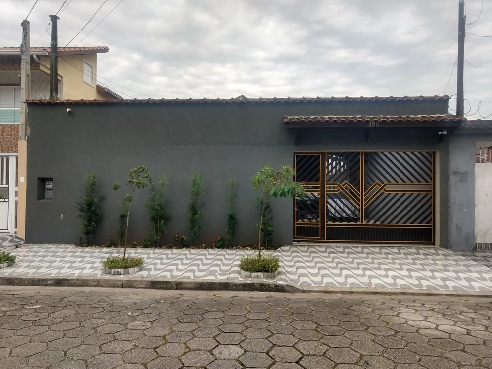 Casa, 3 quartos, 142 m² - Foto 1