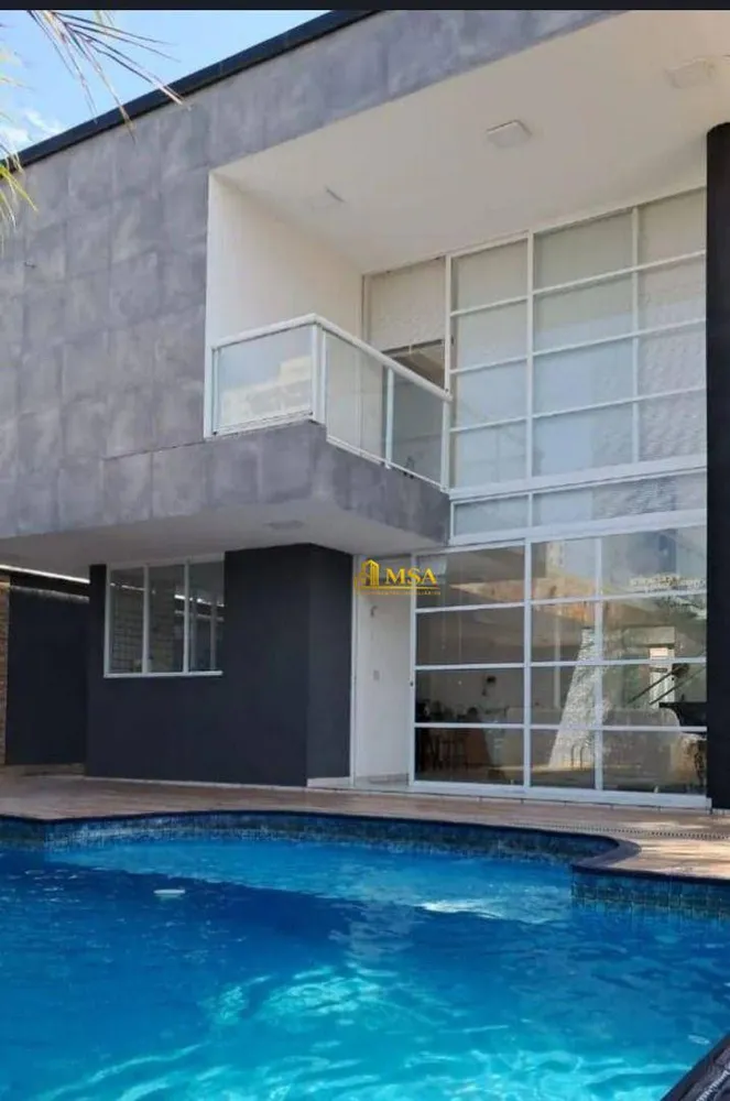 Casa, 5 quartos, 370 m² - Foto 1