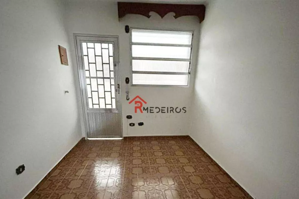 Apartamento à venda com 1 quarto, 34m² - Foto 3