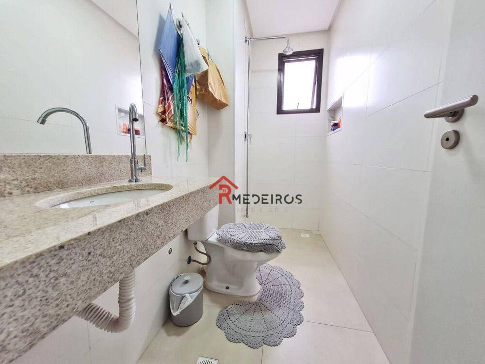 Apartamento, 3 quartos, 146 m² - Foto 2