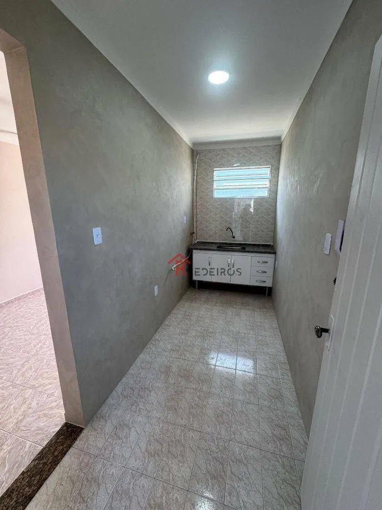 Apartamento, 1 quarto, 32 m² - Foto 2
