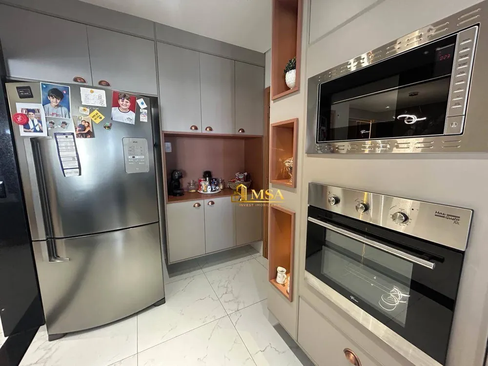 Apartamento, 3 quartos, 124 m² - Foto 2