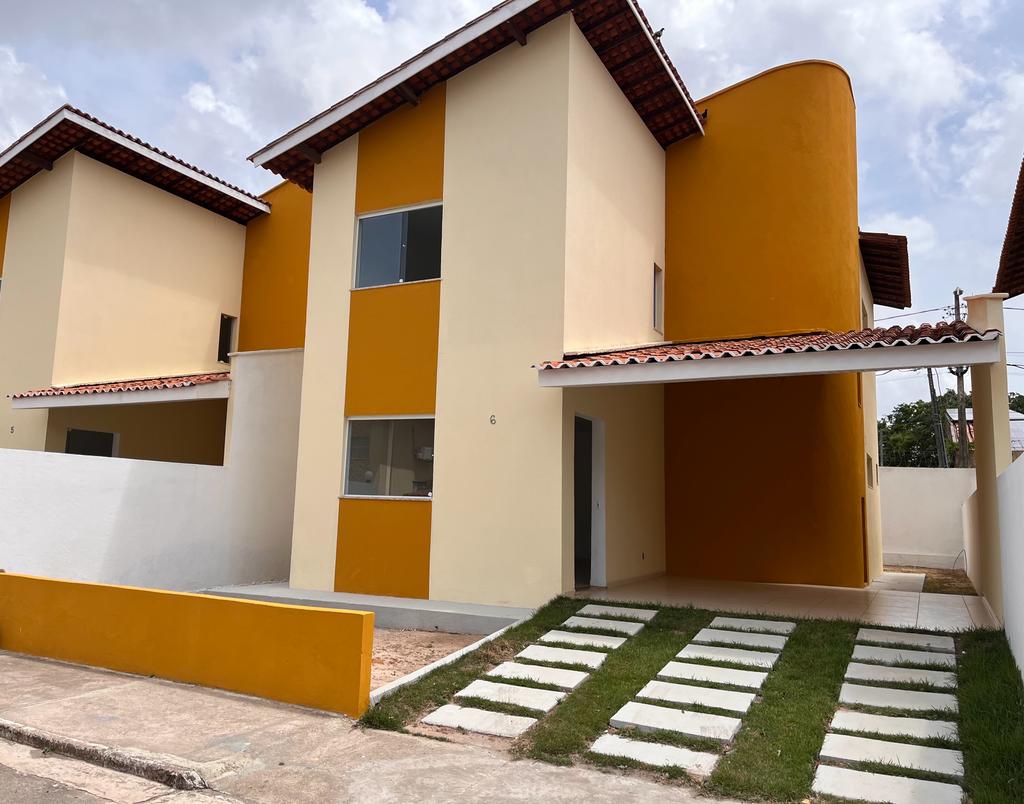 Casa de Condomínio à venda com 4 quartos, 137m² - Foto 1