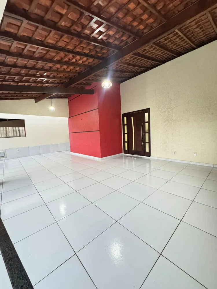 Casa, 3 quartos, 180 m² - Foto 2