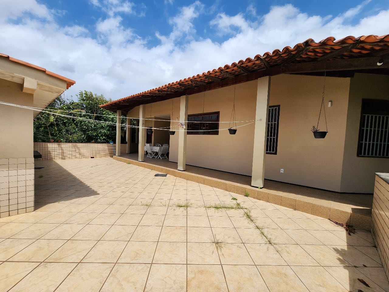 Casa à venda com 4 quartos, 560m² - Foto 3