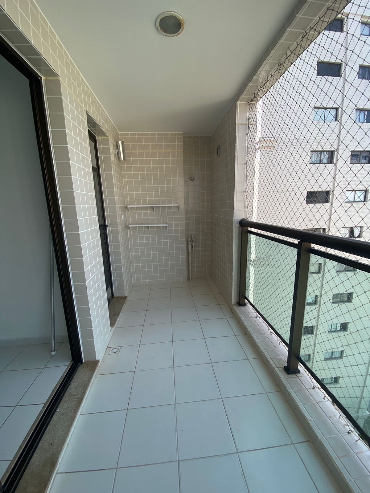 Apartamento para alugar com 2 quartos, 65m² - Foto 9