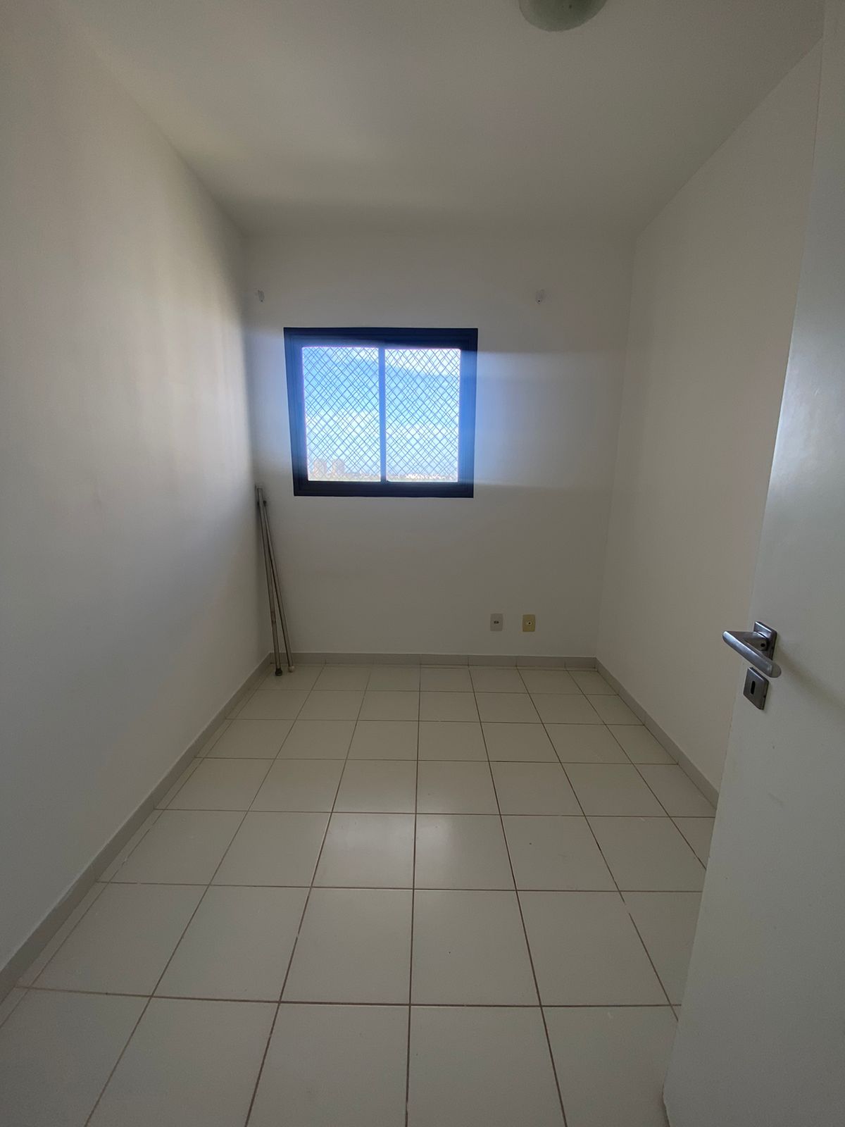 Apartamento para alugar com 2 quartos, 65m² - Foto 8