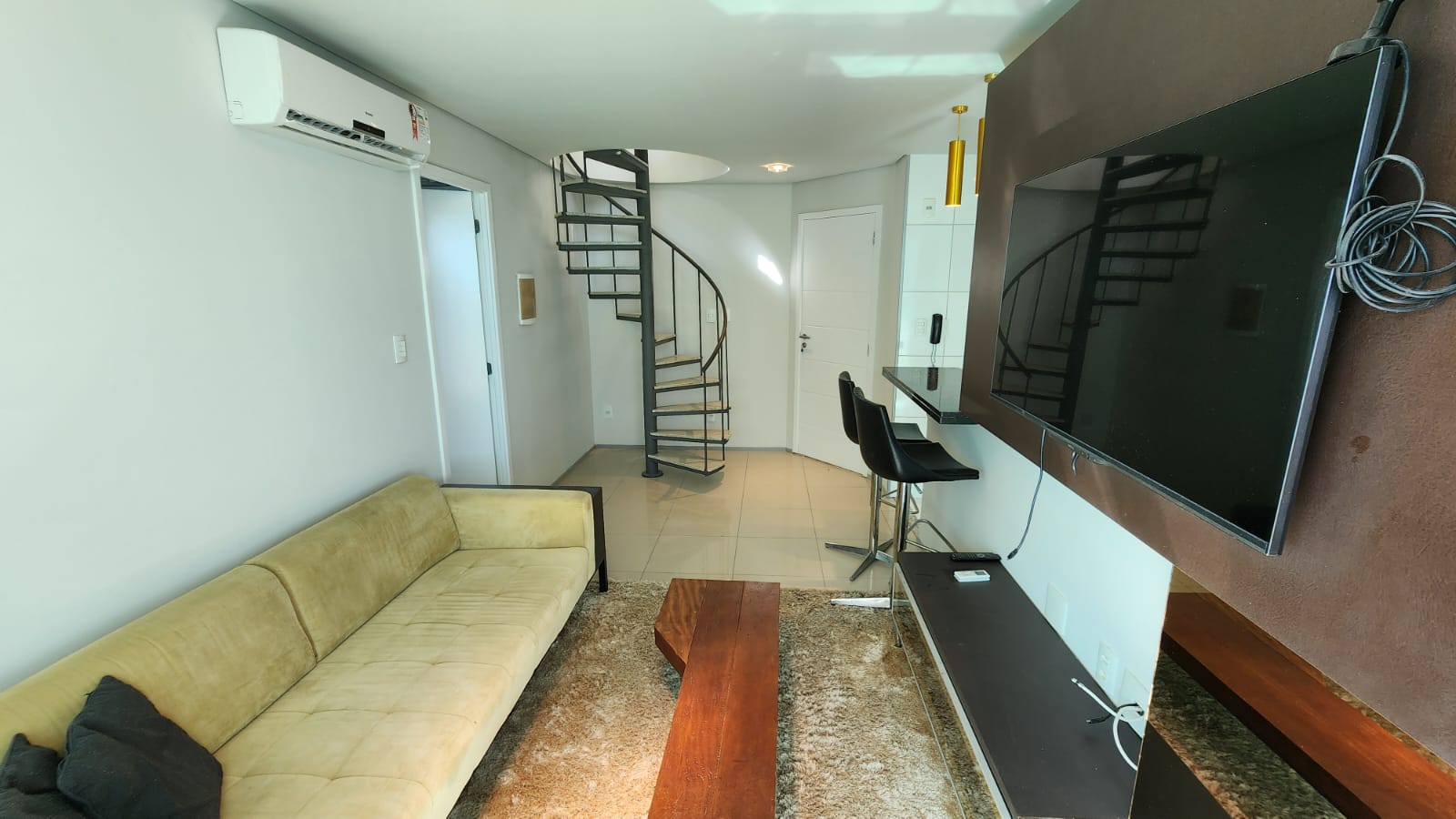 Cobertura para alugar com 2 quartos, 101m² - Foto 18