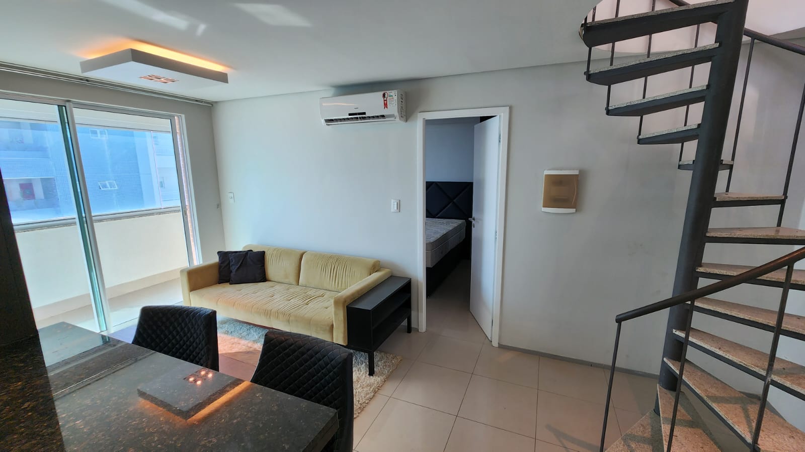 Cobertura para alugar com 2 quartos, 101m² - Foto 16