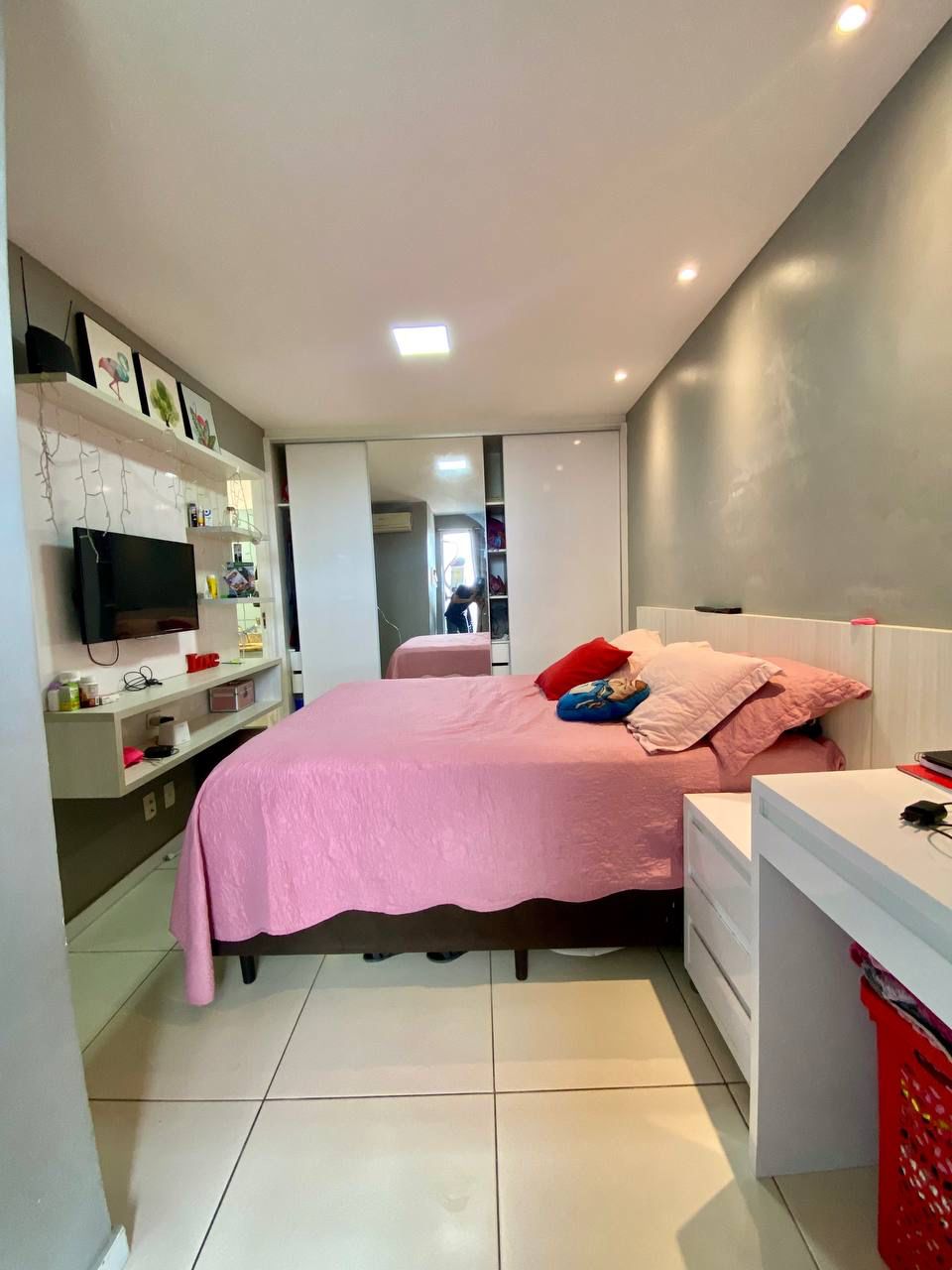 Apartamento à venda com 2 quartos, 65m² - Foto 12